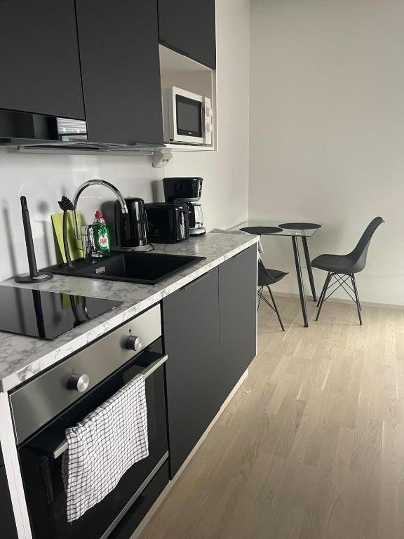 Bright and cozy studio - B&B Tampere
