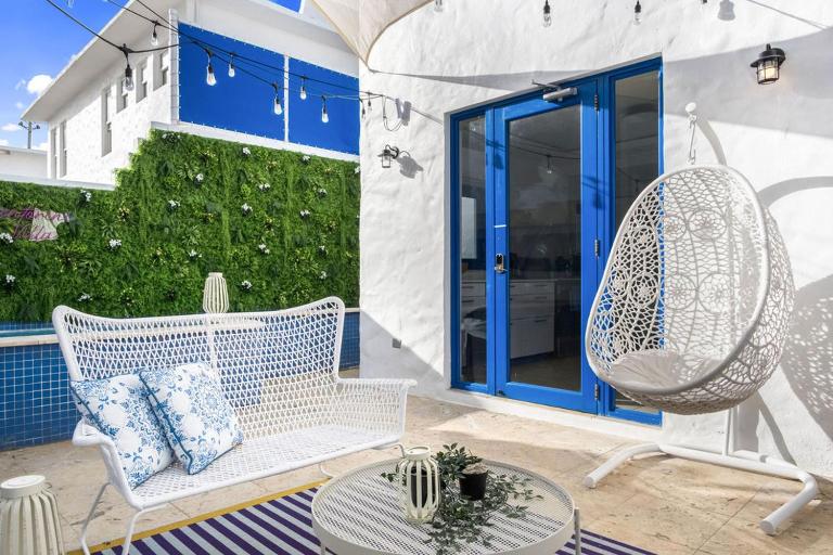 Ocean Park 1BD 1BA Pool Walk to beach -Santorini4 - B&B San Juan