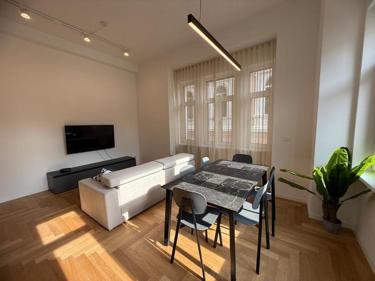 Carducci Dreams Including Free Parking Fast Fibra - B&B Trieste