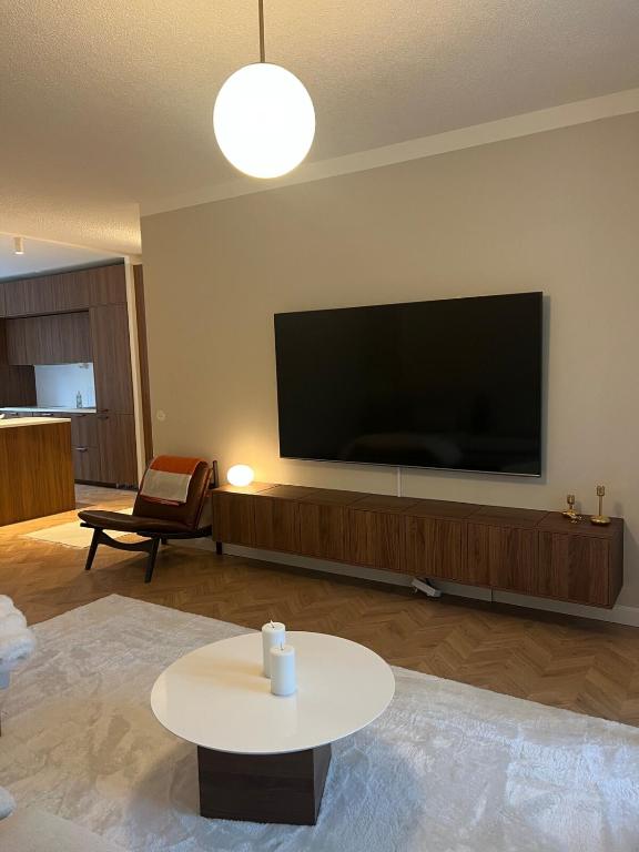 Unique center apartment with parking space - B&B Tampere