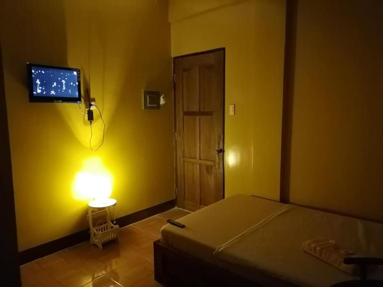 Son-J Lodge - B&B Calbayog City