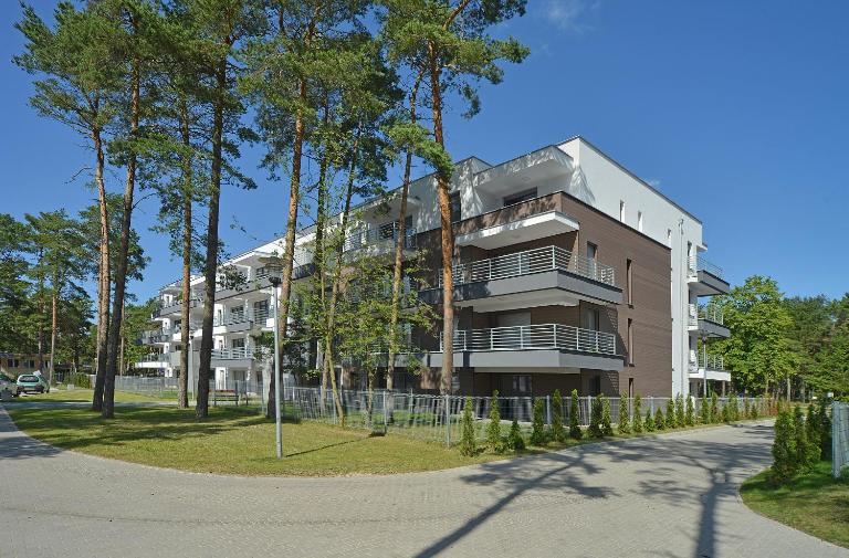 Komfortowe Apartamenty Sun Seasons 24 w Pogorzelicy Blisko Morza by Noclegi Renters - B&B Pogorzelica