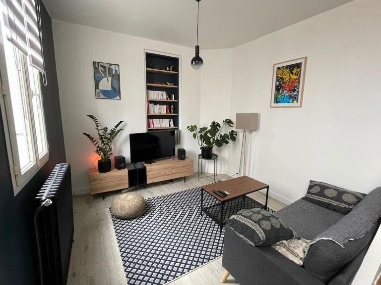 Chez Nicolas WiFi free parking - B&B Angoulême
