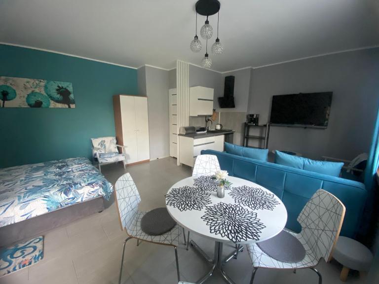 Pokoje i apartamenty Sobótka - B&B Sianożęty