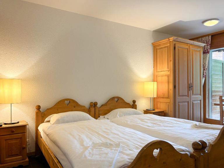 Charming apartment located at the foot of the mountains - Bed and Breakfast Val d'Illiez