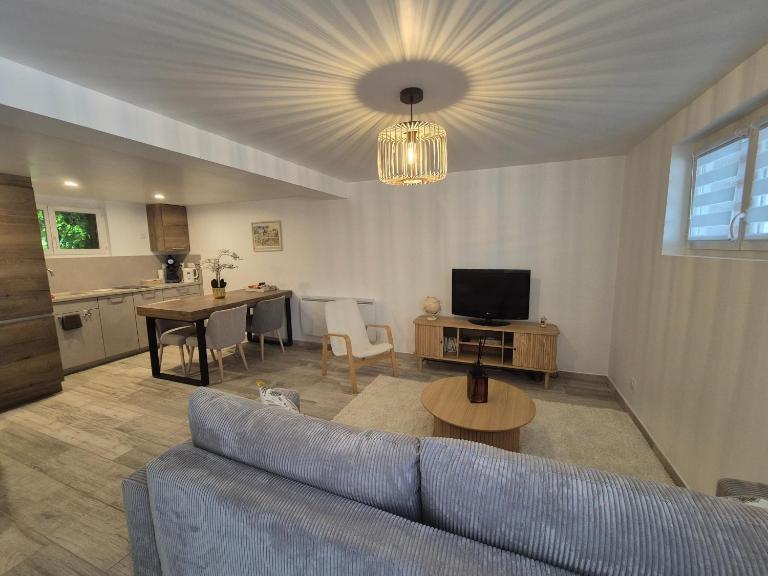Studio1 calme indépendant, proche Lyon,Beaujolais - B&B Lissieu