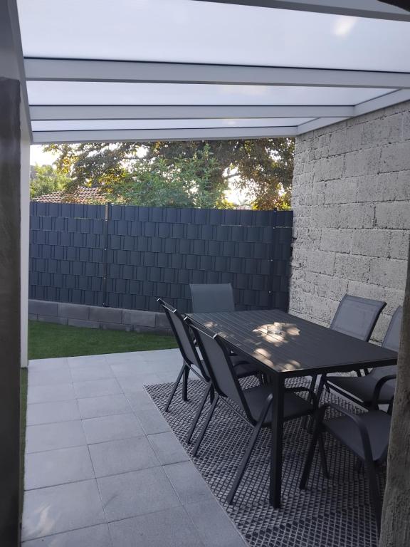 Ferienwohnungen Hilt - Ferienwohnung Andernach