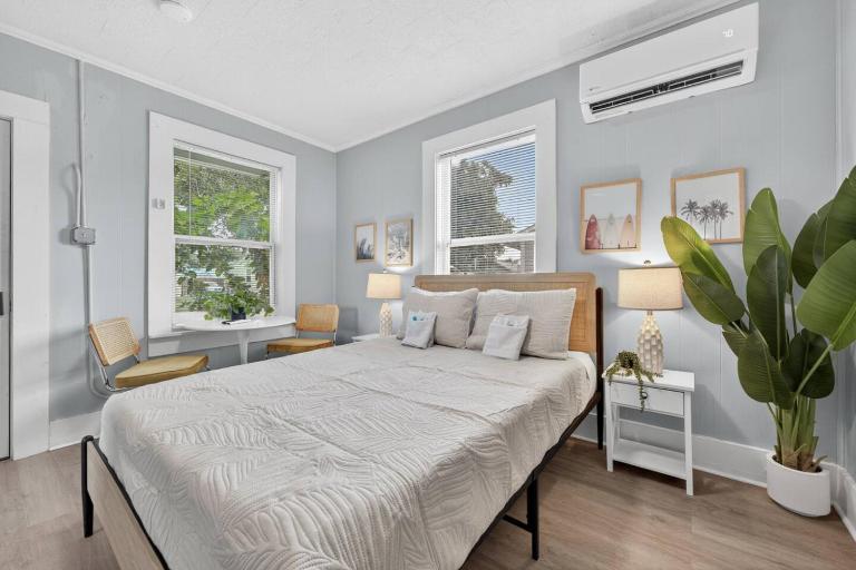 Cute small studio near downtown - B&B Pensacola