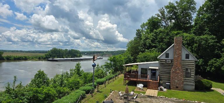 Eagle's Bluff Cabin - B&B Morris Chapel