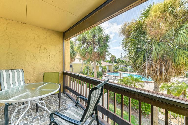 Explore Sarasota: Condo w/ Pool Access, Near Dtwn - Ferienwohnung Sarasota