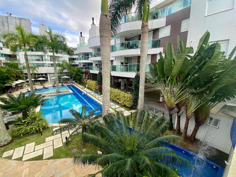 233 - Apartamento frente avenida no Boulevard - Ferienwohnung Bombinhas