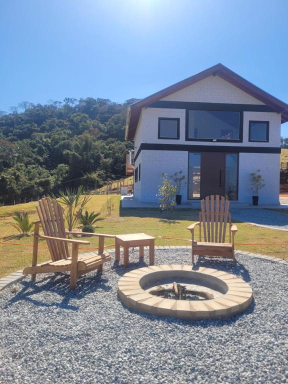 Chalé Alto do Paraíso - B&B Pouso Alegre