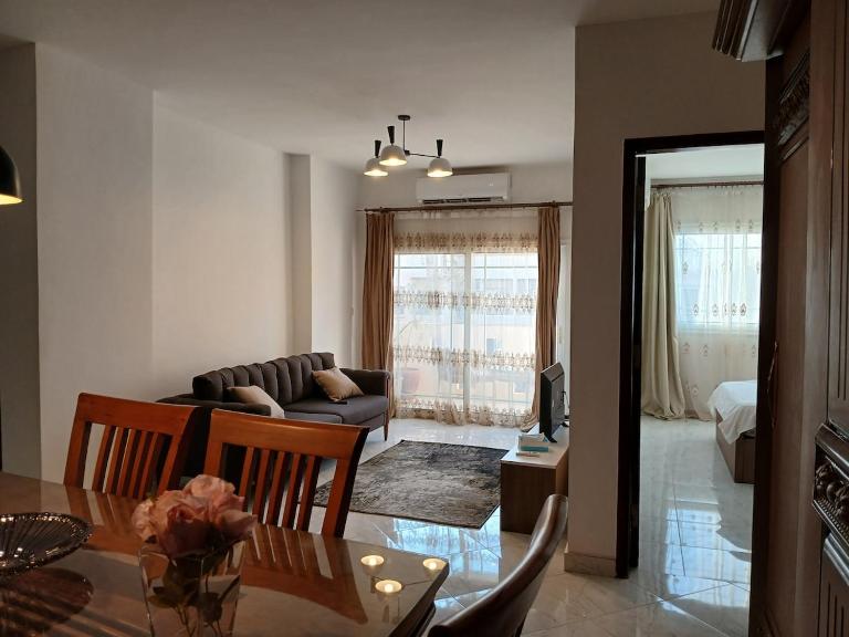 Flat 10 minutes from the airport - B&B Hurghada