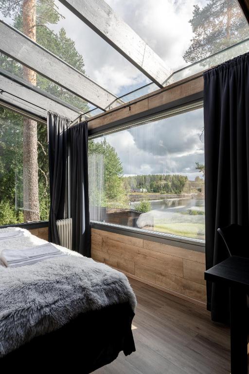 Koskisviitti 4 - Private High Quality Suite with Lake Views - B&B Laukaa