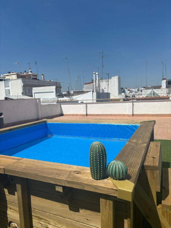 ISG Apartments Downtown family haven Free parking spot - B&B Sevilla
