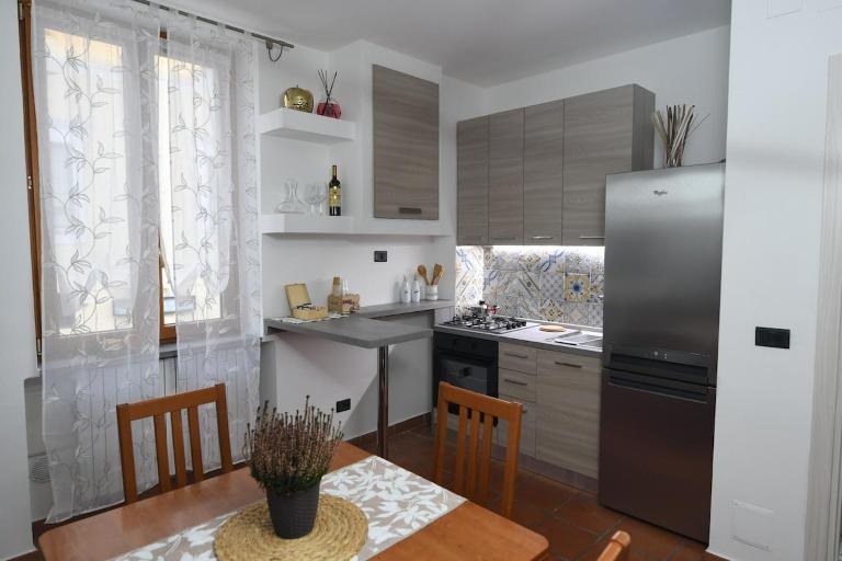 Casa Da Passaro Self Check - in , vicino ospedale e stadio - B&B Salerno