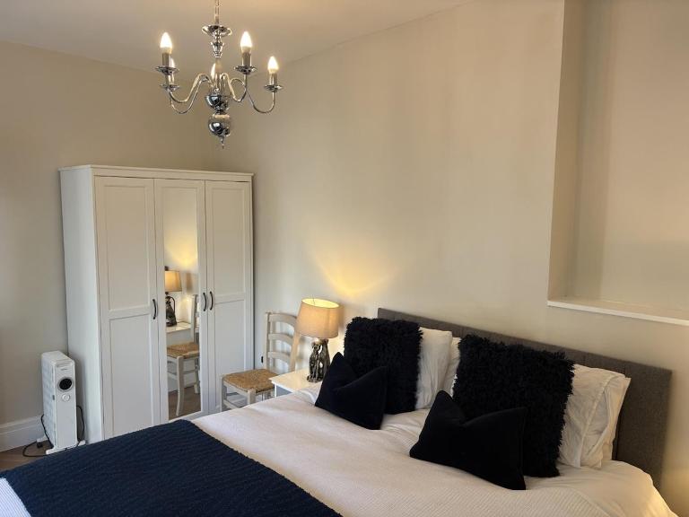 The Westgate Rest - B&B Baildon