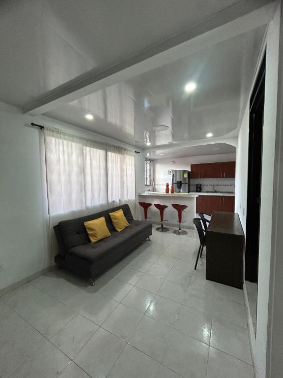 Apartamento 301 Céntrico y cómodo en Cali - Ferienwohnung Cali