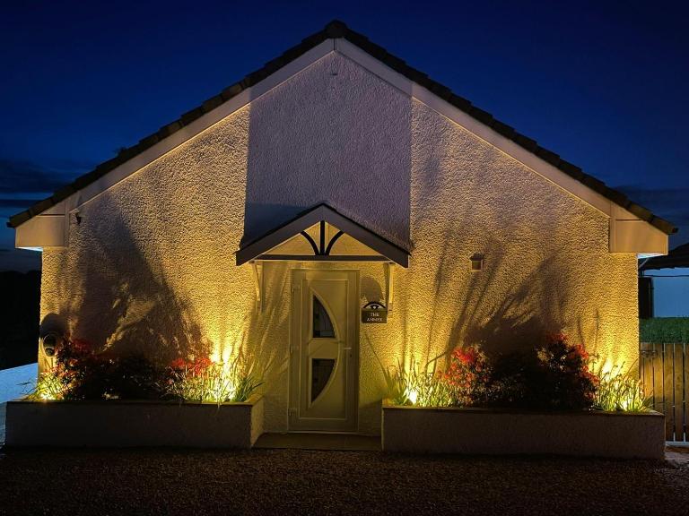Ulverstons little gem - Sleeps 2 - Free Parking - Bed and Breakfast Ulverston