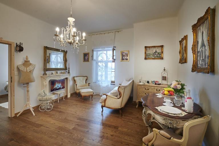 Apartmán Mariam v Hellovom dome - B&B Banská Štiavnica