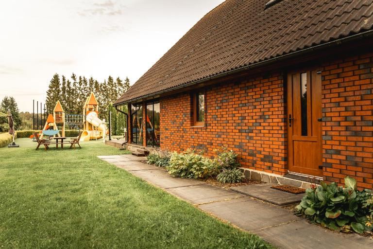 Krapi Guesthouse - B&B Treimani