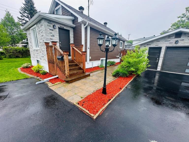Executive Home - B&B Timmins