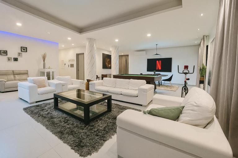 Luxury 3BR Apt Near Ngor Beach Balcony & Wi-Fi - B&B Dakar