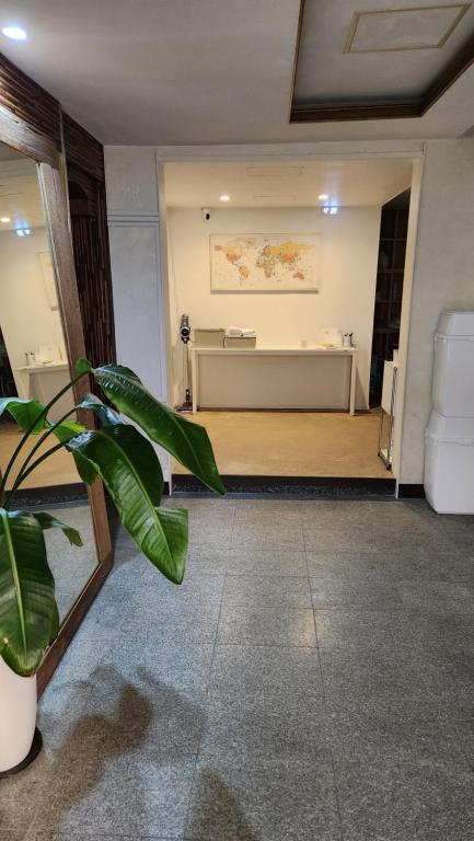 Jin Stay Hotel - Chambres d'hôtes Changwon