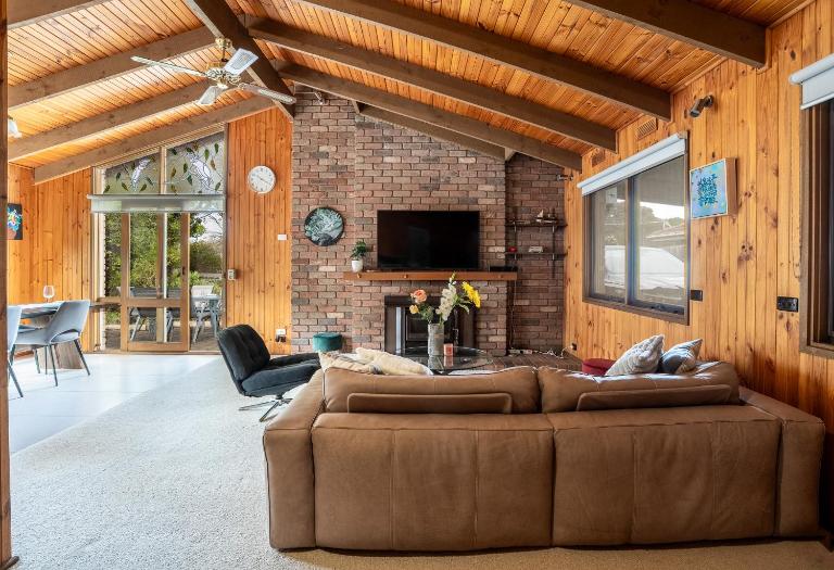 Spacious, Pet Friendly, Near Boat Ramp and Water - B&B Clifton Springs