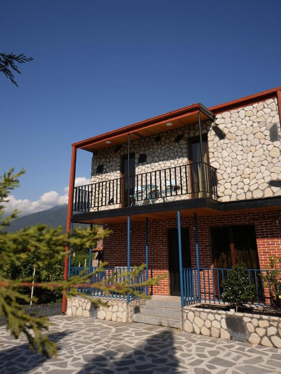 ILIAS Guest House - Chambres d'hôtes Kvareli