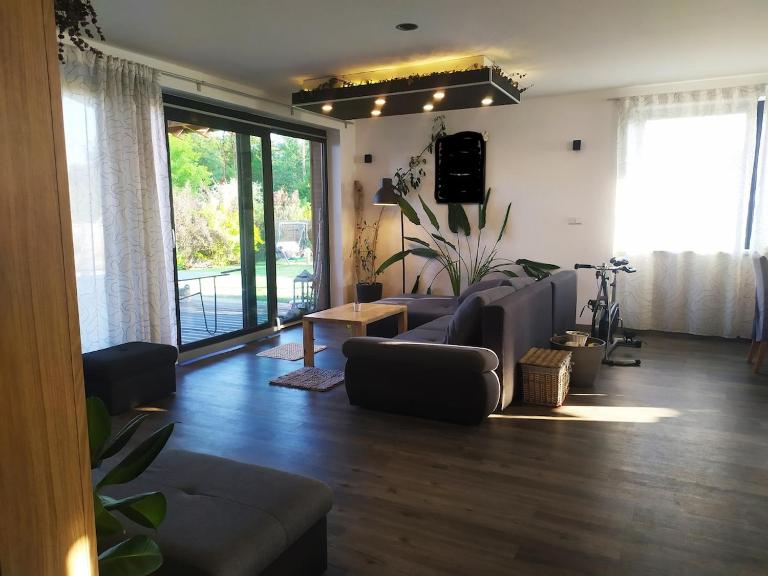 Family house - Ferienwohnung Pardubice