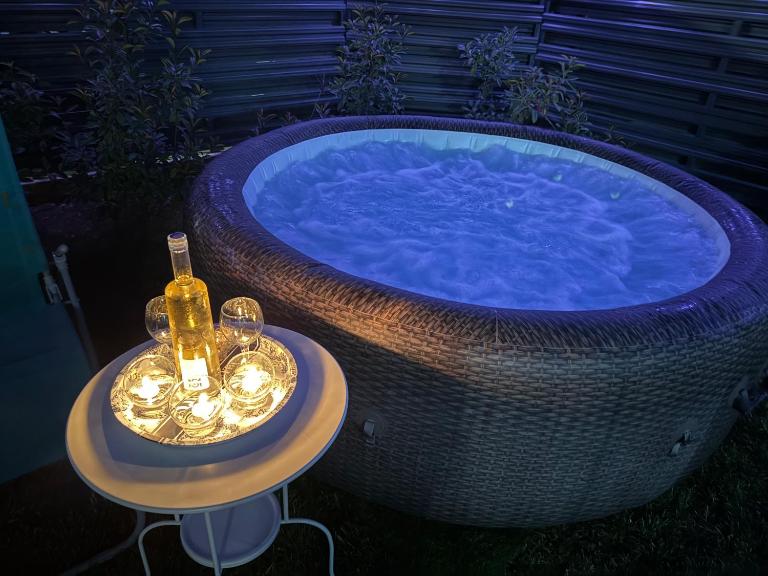 Luxury Villa Residence Corbeanca - Bed and Breakfast Corbeanca