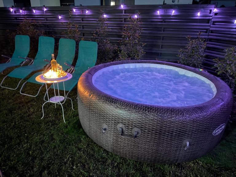 Luxury Villa Residence Corbeanca - B&B Corbeanca