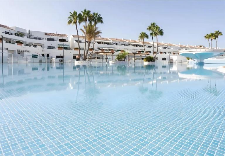 Costa Serena - B&B Arona