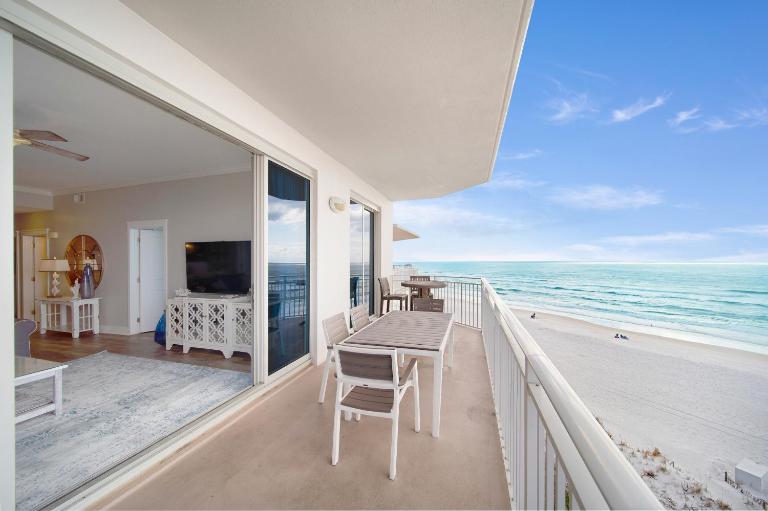 Waterscape B601 - Penthouse with Million Dollar Views - Free Premium Beach Service - B&B Fort Walton Beach