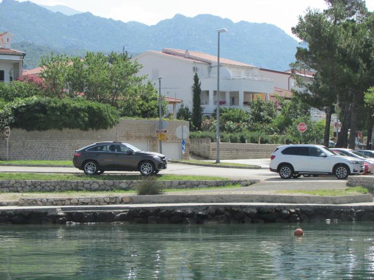 Apartmani i sobe Grga - B&B Starigrad