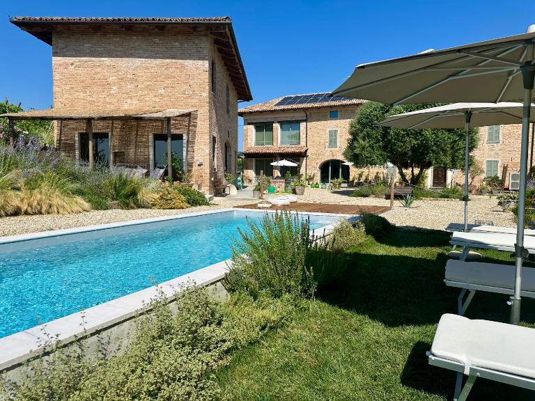 Bricco Aivè - Ferienwohnung Costigliole d'Asti