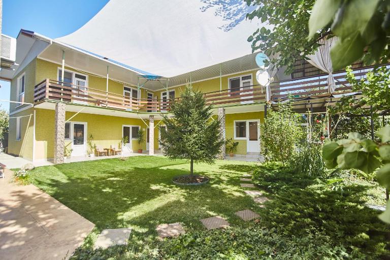 Green guest house - B&B Chornomors’k