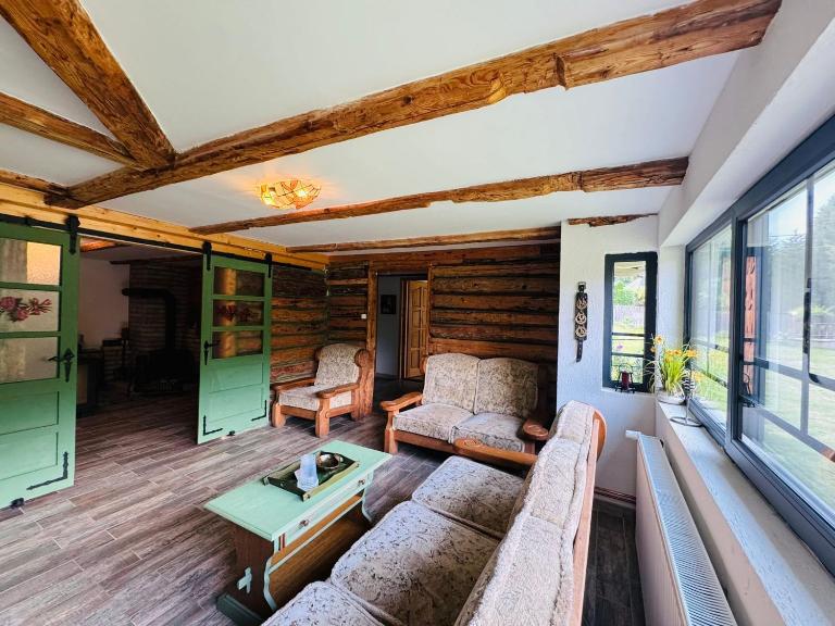 Vila Eruga - Ap nr 1 - B&B Poiana Mărului