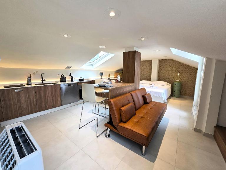 YR Apartments Argonne - 3 Min Walk to Duomo Bus - Ferienwohnung Mailand
