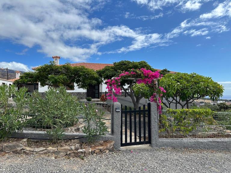 Casa Trincheras - Bed and Breakfast Playa de Santiago