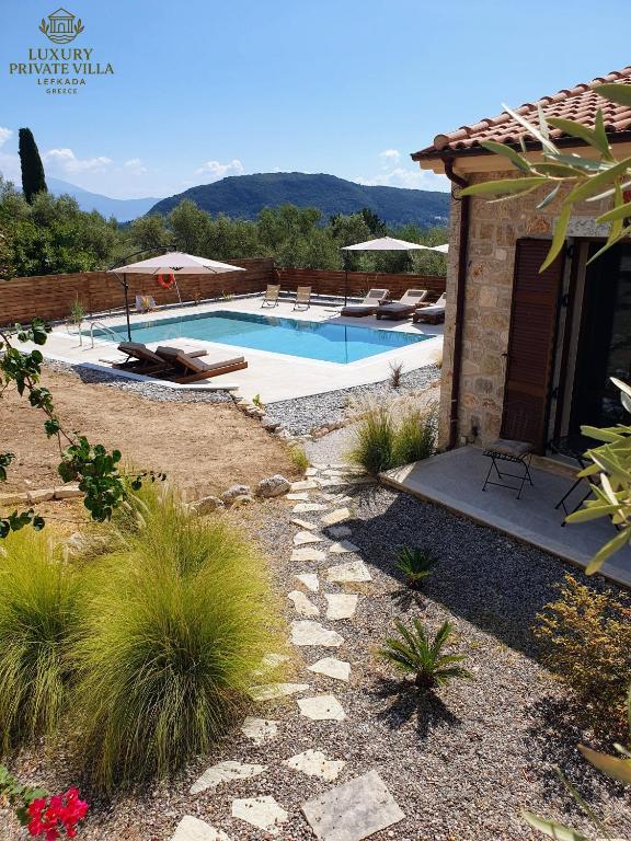 Rustic Luxury Villa Lefkas Greece - Chambres d'hôtes Palaiokhóri