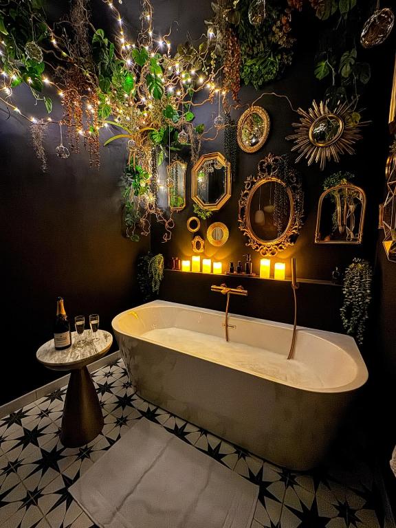 Suite Romantique, hyper centre - Chambres d'hôtes Caen