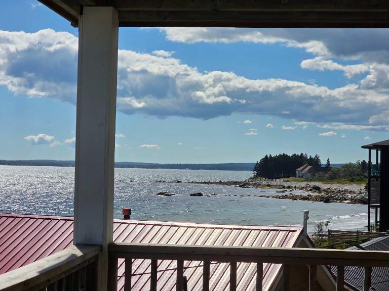 Hunts Point Rustic Coastal Retreat Deluxe Suite - Chambres d'hôtes Summerville Centre