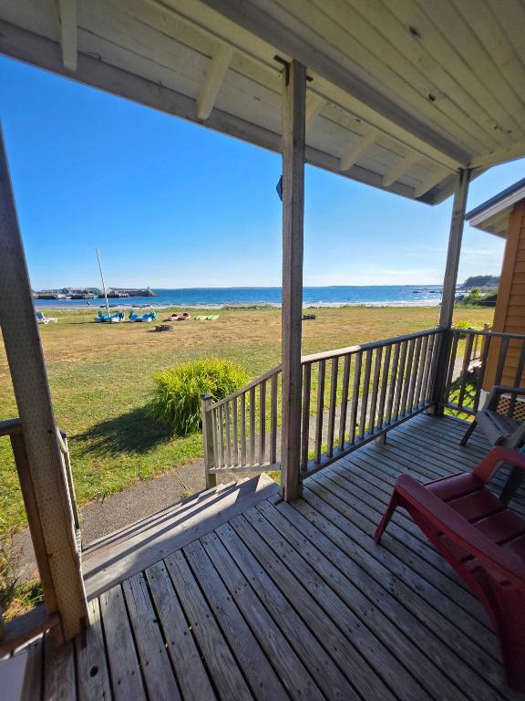 Hunts Point 1-BR Coastal Retreat - Cottage # 6 - Chambres d'hôtes Summerville Centre