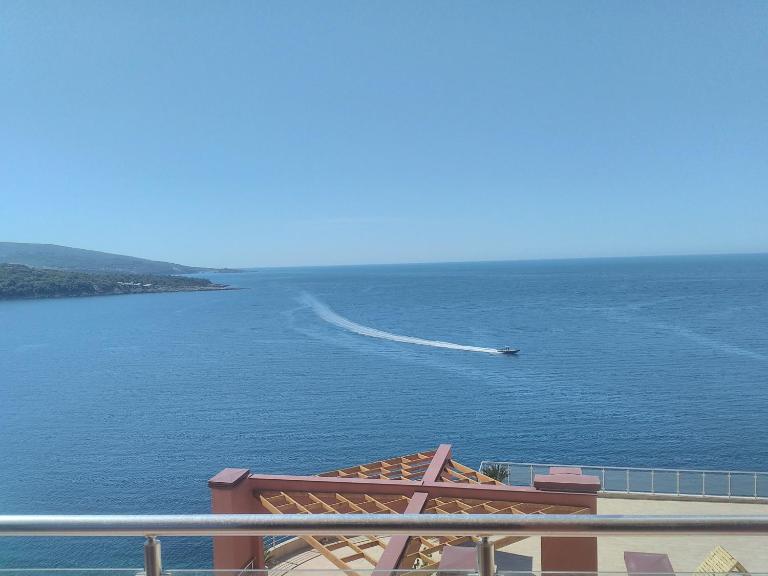 Apartment Sea Space - B&B Dobra Voda