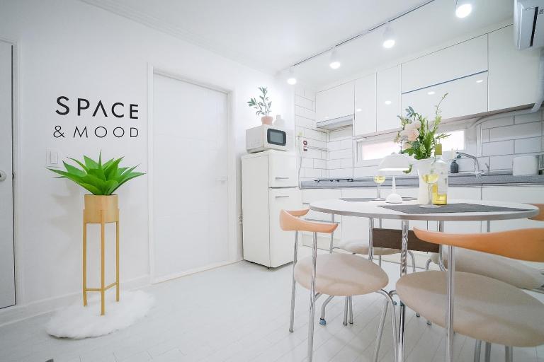 SPACE & MooD - B&B Busán