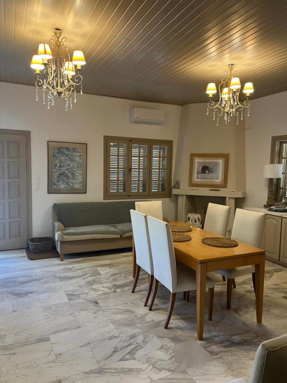 Olive House near the sea - Ferienwohnung Charokopio