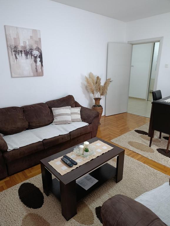 Sirmijum Hause II - B&B Sremska Mitrovica