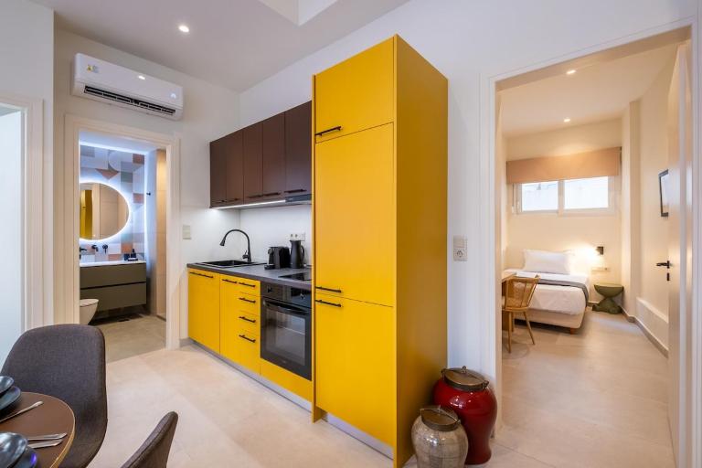 Pasalimani Seabreeze Apartment - Bed and Breakfast Piraeus